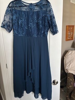 Elegant Navy Lace A-Line Dress